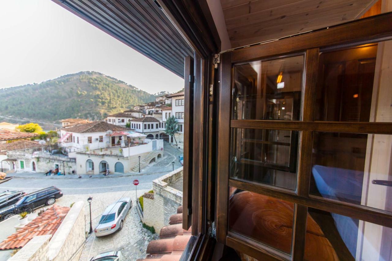 Heraklis Hotel Μπεράτ Εξωτερικό φωτογραφία
